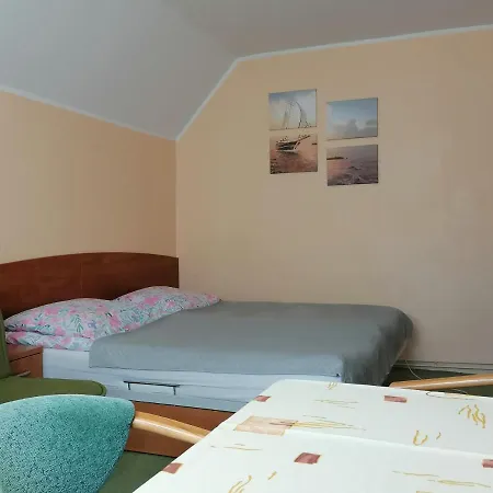 Dom Pod Gruszka Pansiyon *