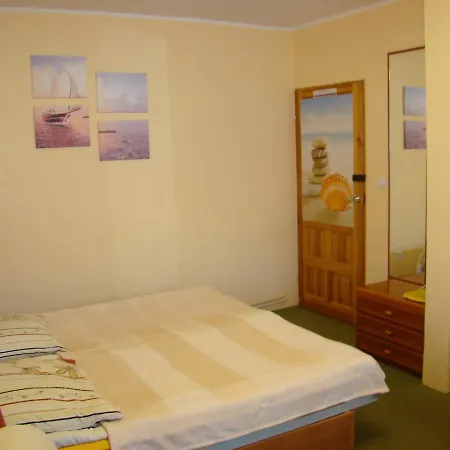 Dom Pod Gruszka Alloggio in famiglia Pobierowo