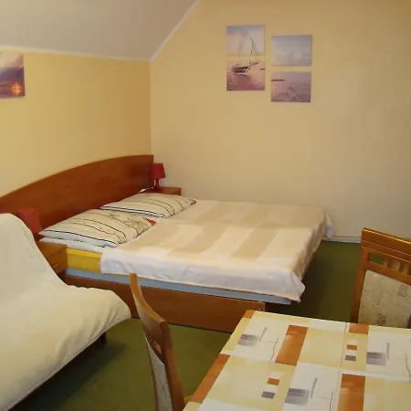 Dom Pod Gruszka Alloggio in famiglia Pobierowo