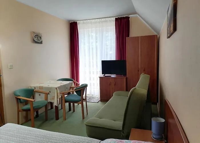 Dom Pod Gruszka Habitación en casa particular Pobierowo