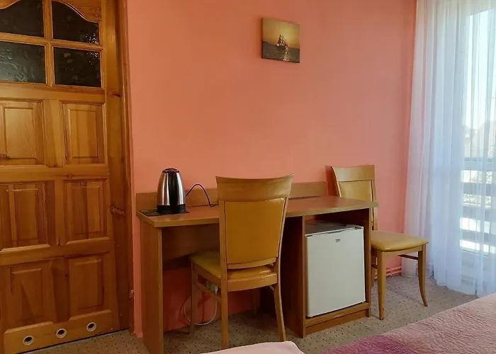 Dom Pod Gruszka Habitación en casa particular *