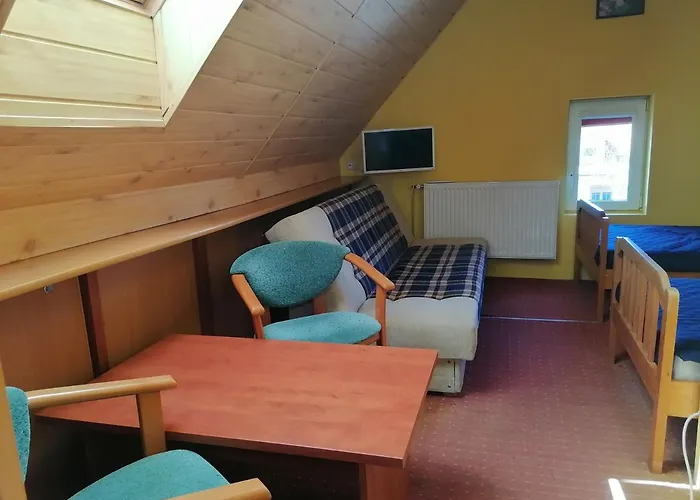 Dom Pod Gruszka Habitación en casa particular *